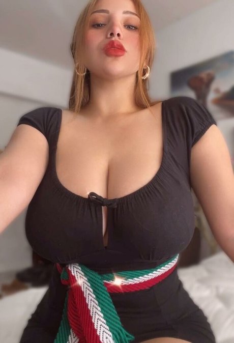 Arely Walle buen modelo imagen