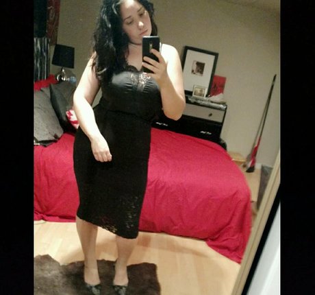 lartdanstoutessesformes actrice chaude image