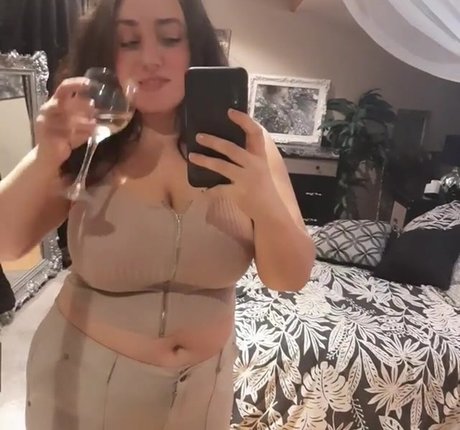 lartdanstoutessesformes actriz desnuda imágenes