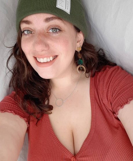 lartdanstoutessesformes modelo de alta calidad imagen