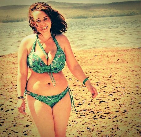 lartdanstoutessesformes étoile sexy photo