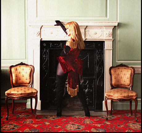 Toyah art modèle img