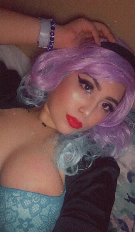 Lightnesss actriz erótica fotos