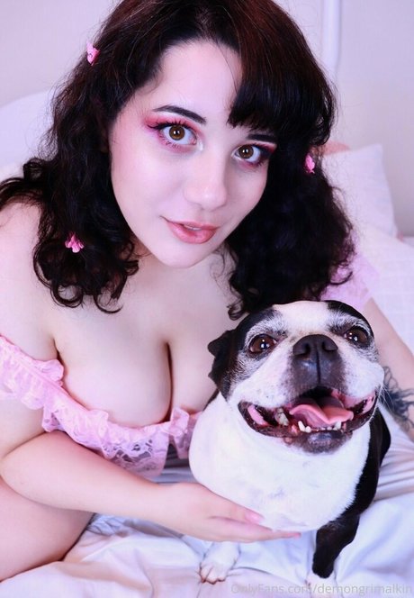 DemonG Bugs model porn image