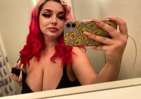 drearoseee actriz desnuda galería