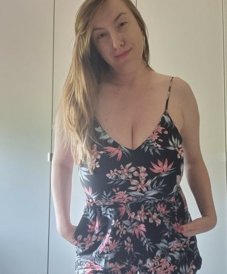 beautiful ladyboy onlyfans art porn image