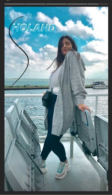 Marin Elbaz star du porno parfaite images