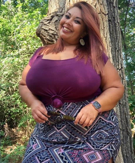 SueAnn star du porno belle photo