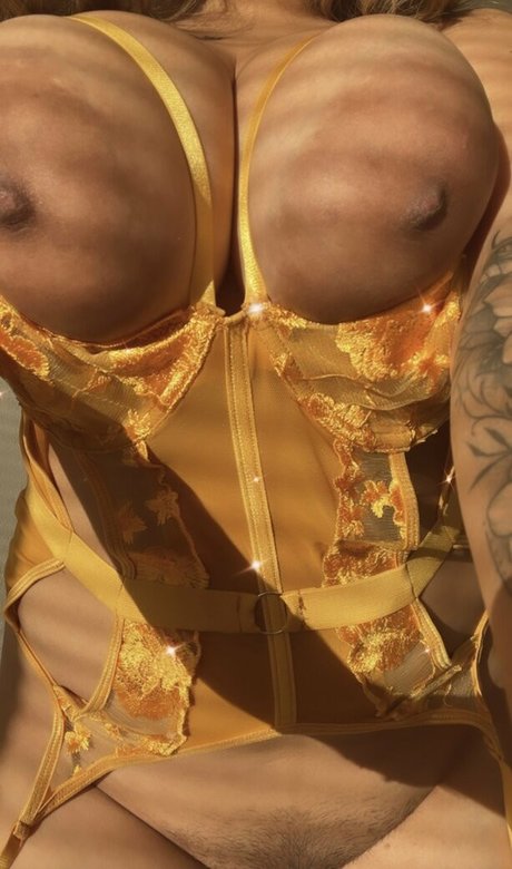 Tania Ramos nus star du porno image