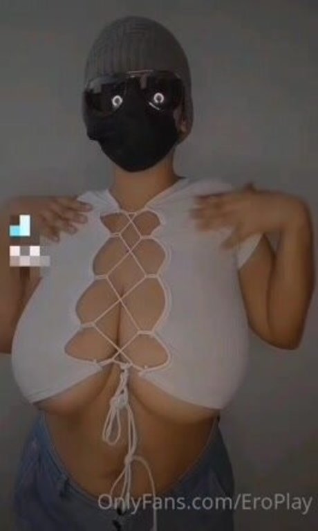 Amay actriz de desnudos archivo