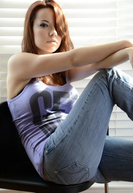 totalsupercuties modelo desnudo archivo