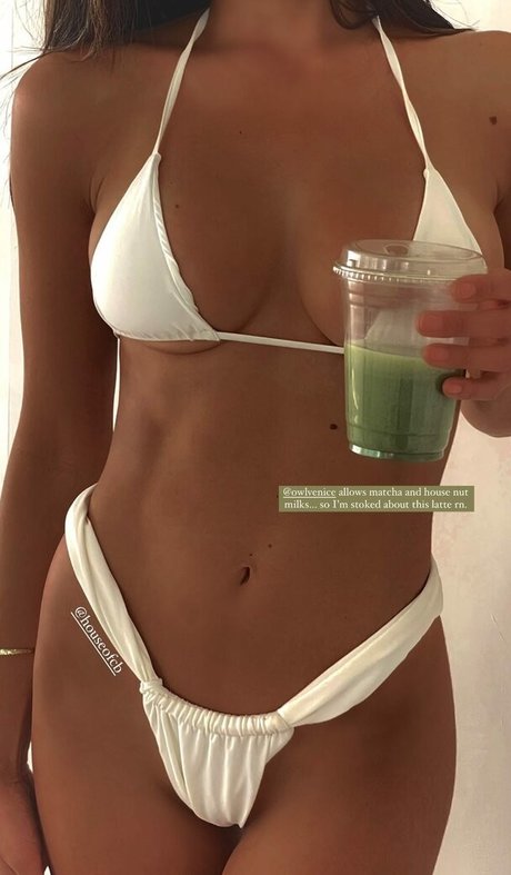 Alyssa Lynch modelo exclusivo galería