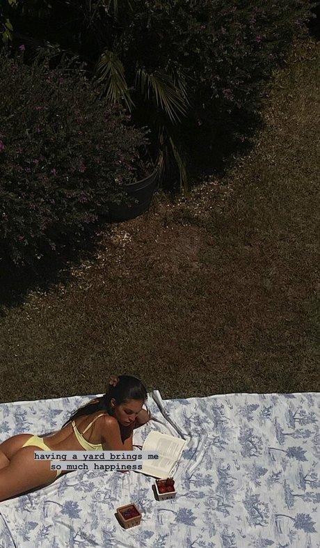 Alyssa Lynch modelo de alta definición archivo