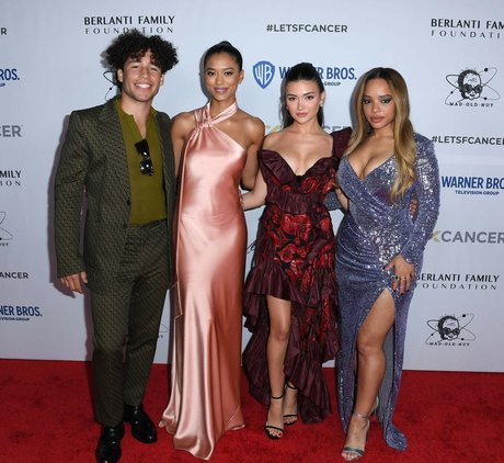 Daniela Nieves modèle pornographique archive