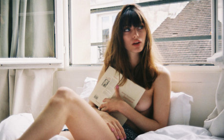 Louise Follain sexe star du porno img