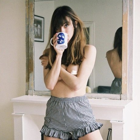 Louise Follain mejor modelo galería