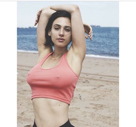 OnlyFans rasé adulte images