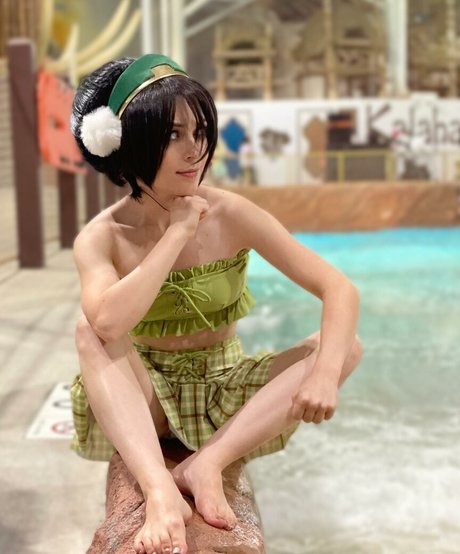 Aara Lee modelo hermosa galerías