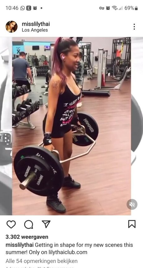 Lily Thai star du porno nue photos