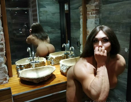 Nataliya Amazonka sexy pornstar gallery