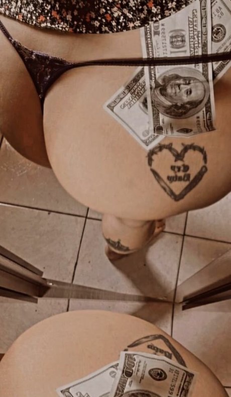 Bru reckless hot model pics
