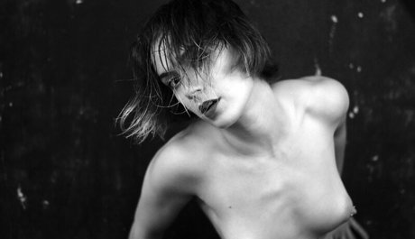 Danielle Samn model sexy img