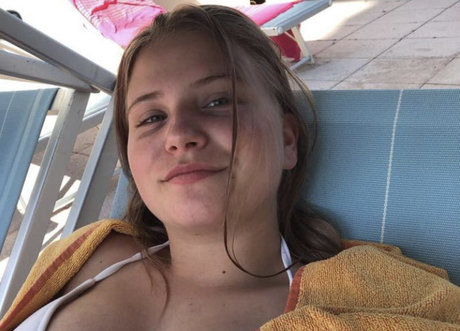 Aline Zwahlen actrice de nus photo