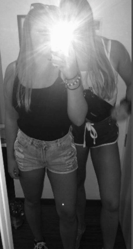 Aline Zwahlen nus de stars du porno img