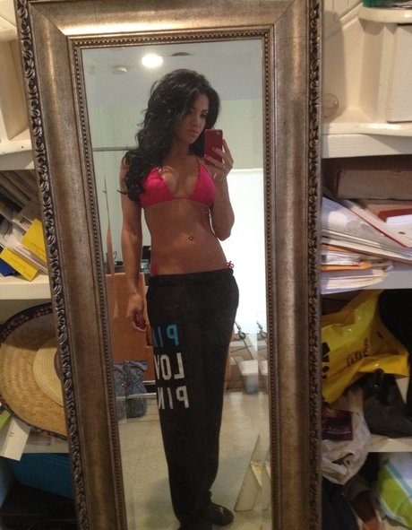 Wailana Geisen art modèle images