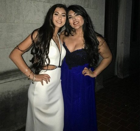 Sanjana étoile adulte photos