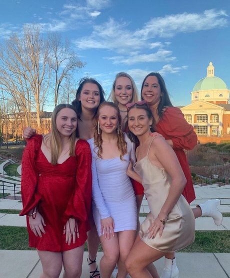 Morgan Watt actriz perfecta fotos