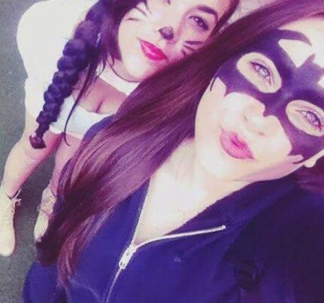 Sara Avni star du porno en haute qualité img