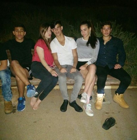 Sara Avni modèle parfait galerie