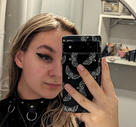 goth kitten desnudos de modelos fotos