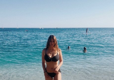 Elissa T haut de star du porno image