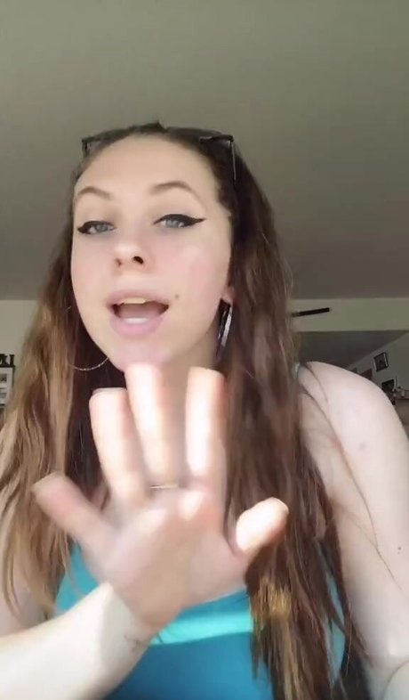 Lily Patrick star du porno parfaite galerie