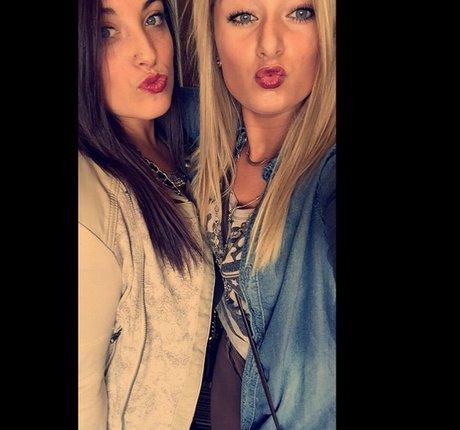 Sydney Martichuski star du porno chaude photos