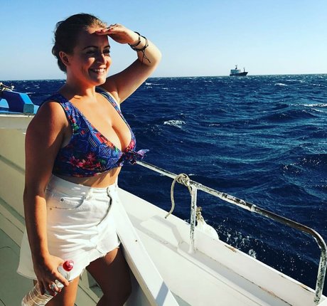 blonde cumshot onlyfans porno parfait img