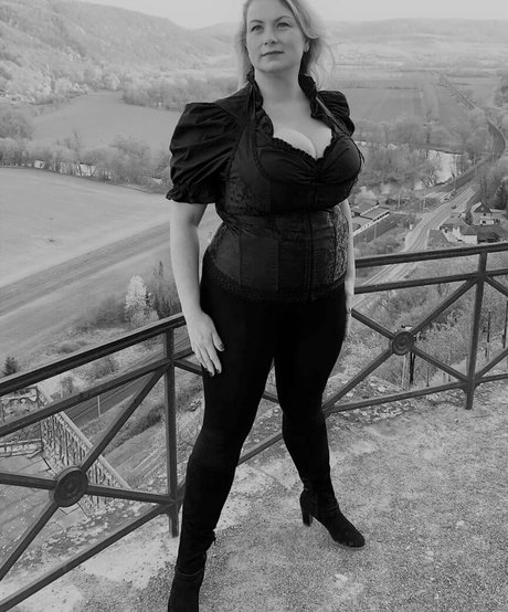 pati rose_ étoile exclusive des photos