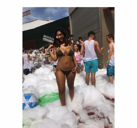 Hadar Ben Haim modelo superior fotos