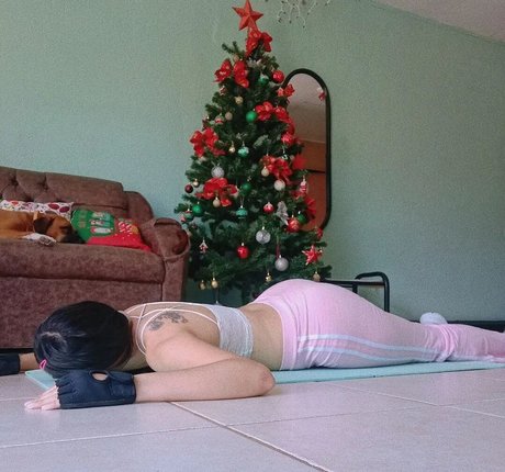 Daniela Arce star top pictures