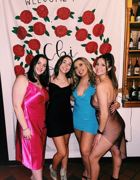 Efiyenia Stavropoulos jolie étoile galerie