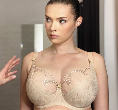 Sveta Koltunova estrella hd galería