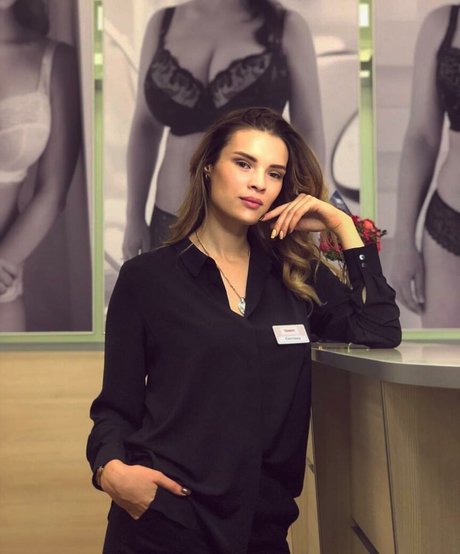 Sveta Koltunova actriz xxx foto