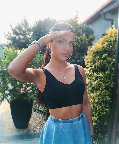 Pamela Borek étoile sympa image