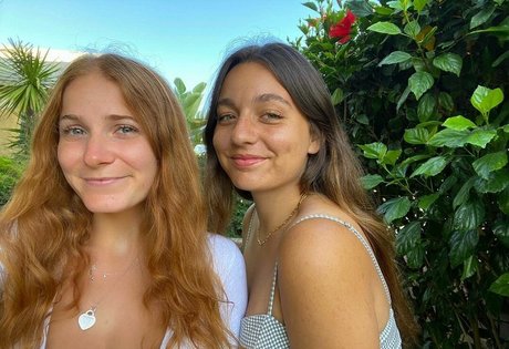 Sammy Jerrard nus étoiles image