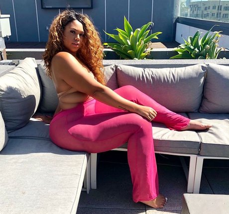 Alexus Danisha sexy pornstar archive