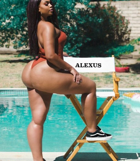 Alexus Danisha hot model pics