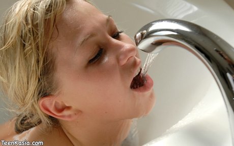 Teen Kasia jolie étoile images