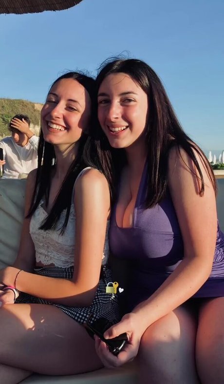 vittoriarubeo modèle sympa collection